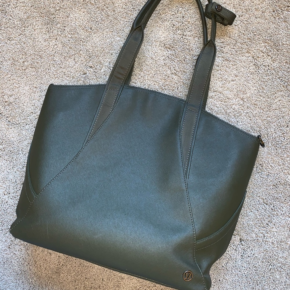 Lululemon Leather Forrest Green Tote
